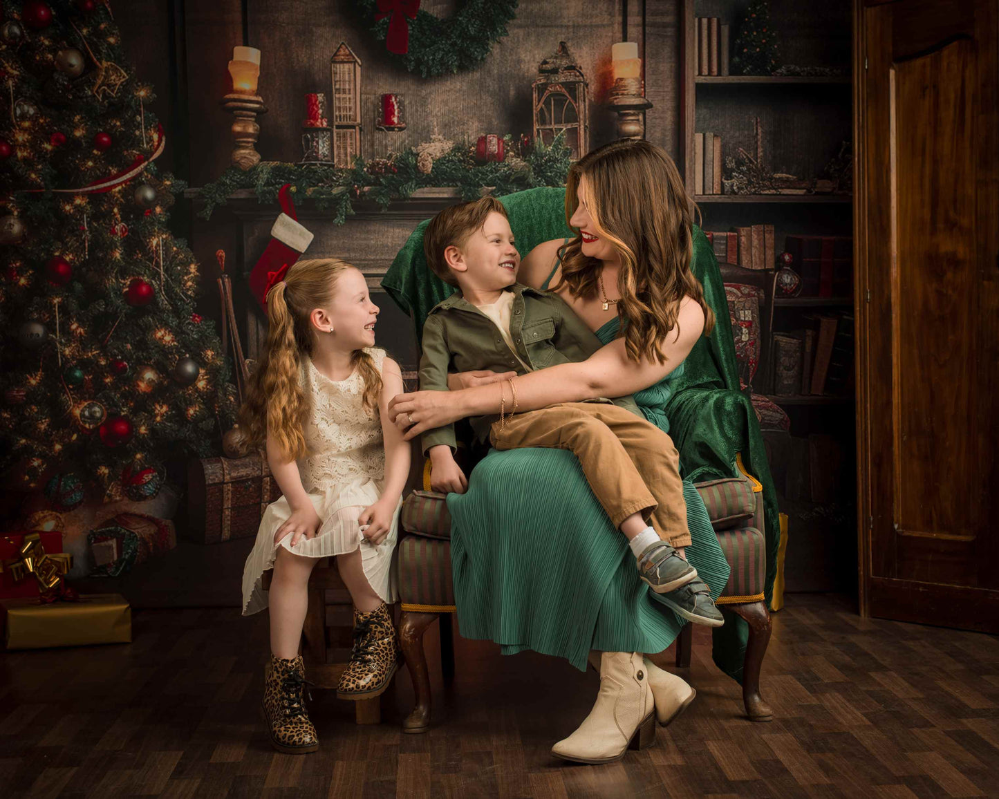 Kate レトロ クリスマスツリー 煙突 本 背景 写真撮影用