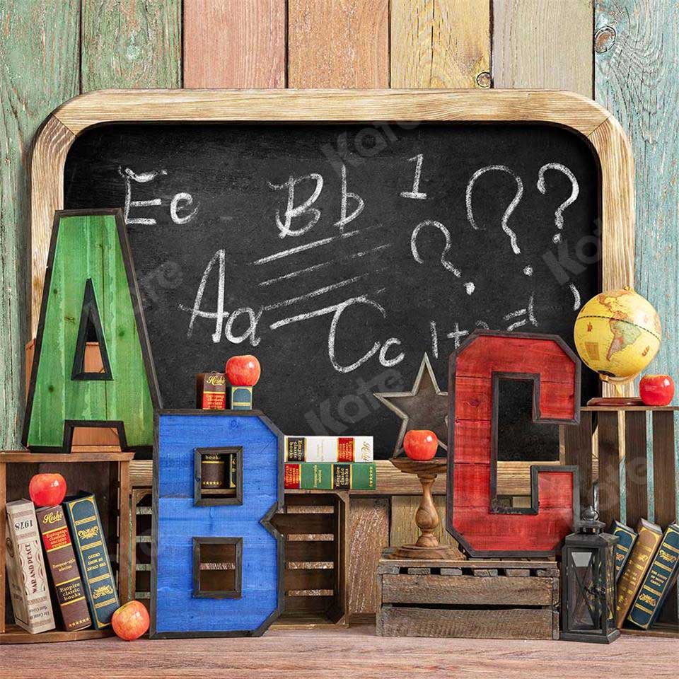 Kate学校に戻る夏の黒板カラフルなABCの背景