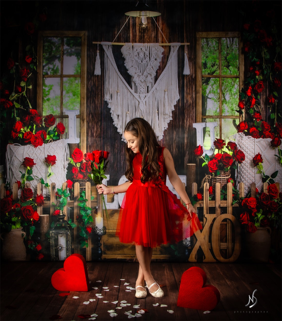 Kate バレンタインデー春のバラ赤い木製の窓背景