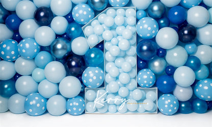 Kate青い風船の壁の背景写真撮影のための最初の誕生日ケーキスマッシュKerry Anderson設計