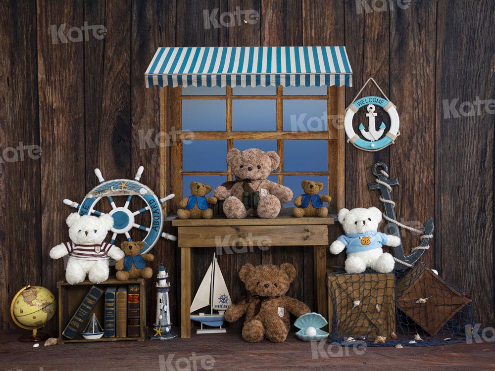 Kateセーリングに行きますシャレーおもちゃのクマの背景Emetselchデザイン