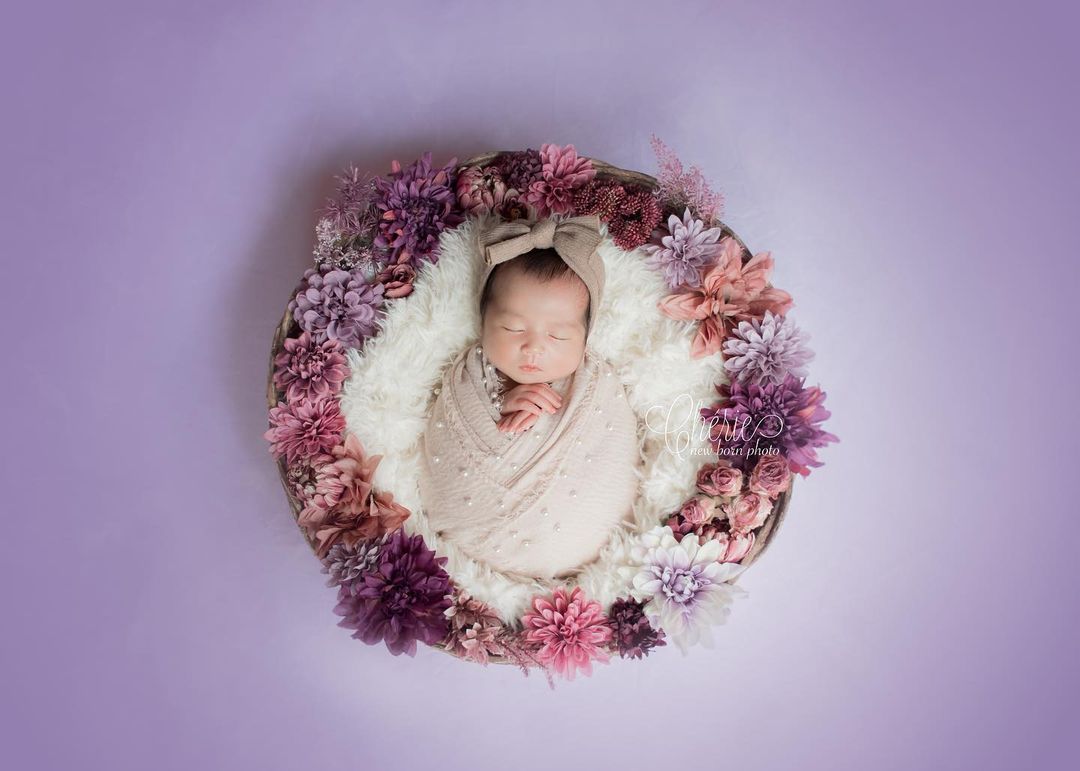 Kate 白い花と紫の抽象的な折りたたみ背景写真5X5ft（1.5x1.5m）