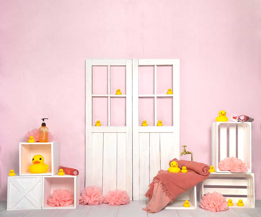 Kate 小さな黄色いアヒルピンクの誕生日の背景によって設計されたコレクション:Jia Chan