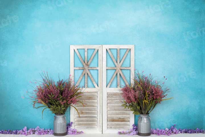 写真撮影のためのkateつの春の納屋のドアの花の背景