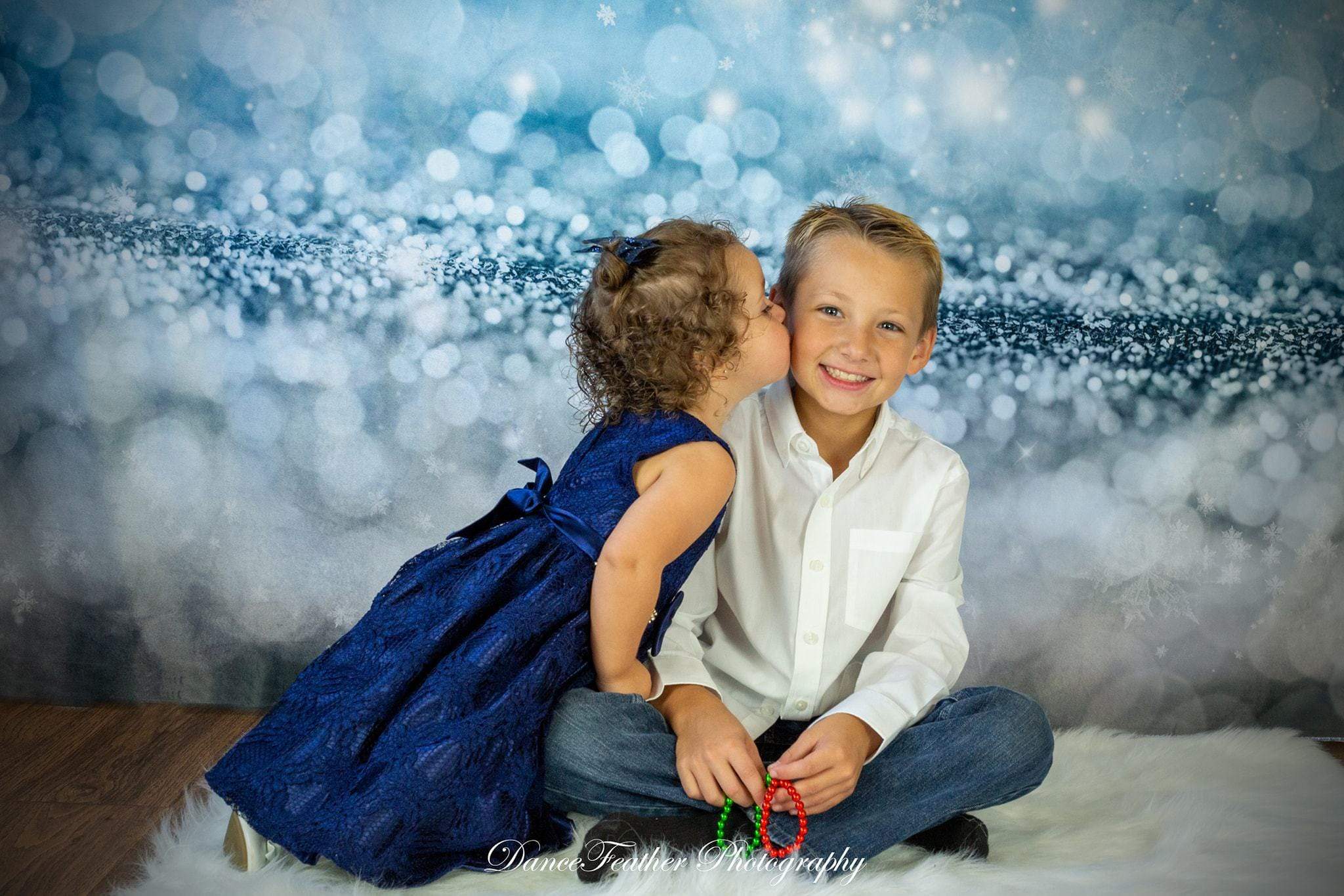 Kate写真のブルーボケクリスマススノーフレークの背景