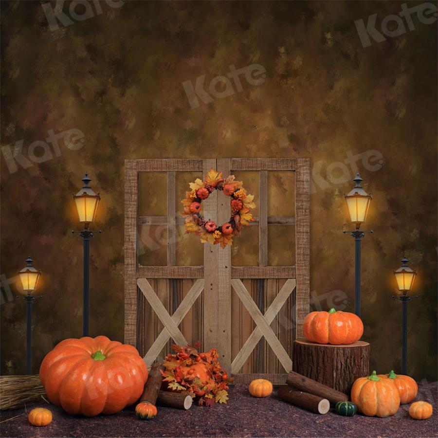 kate秋のカボチャの背景写真撮影のためのレトロな納屋のドア